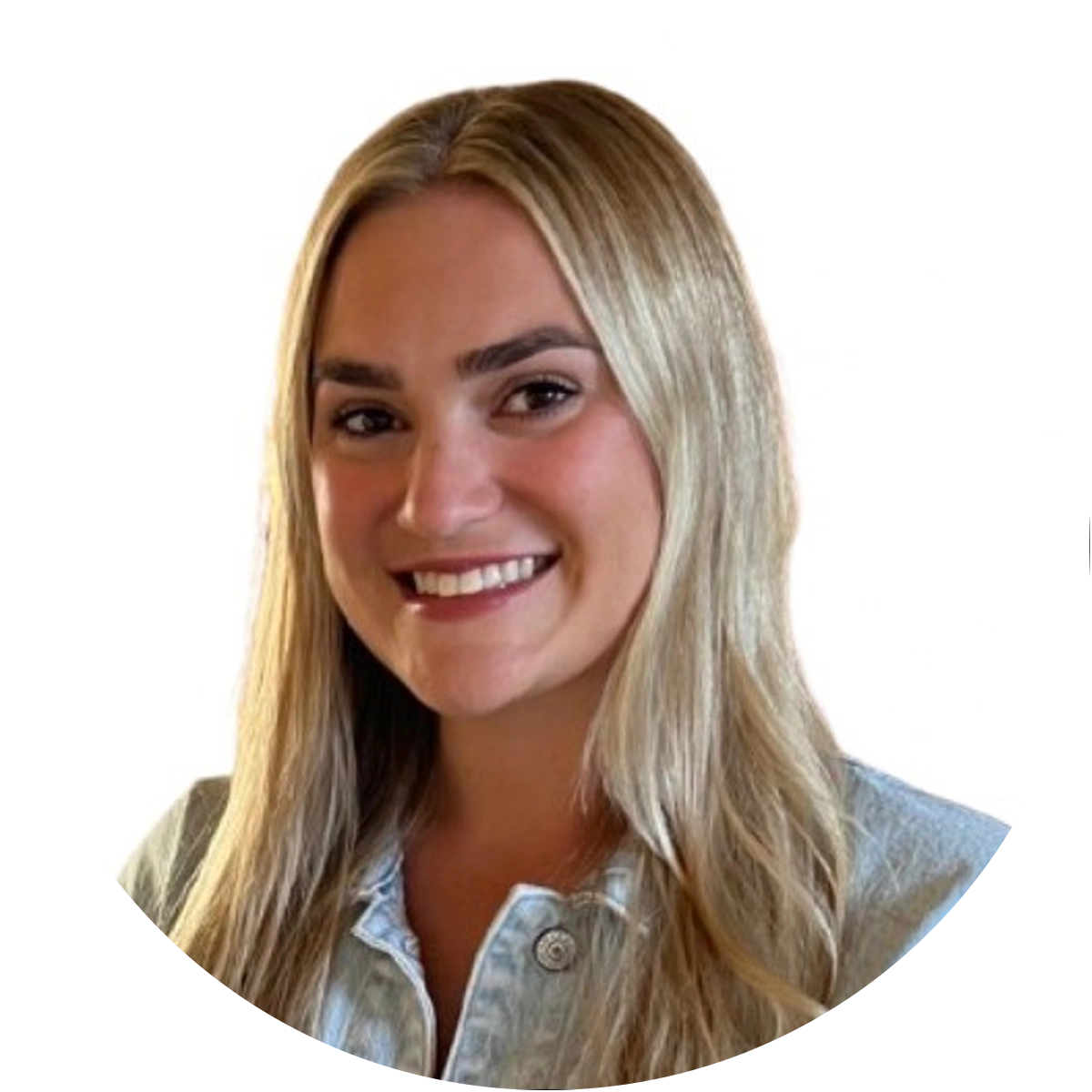 Kelly Johnson Headshot