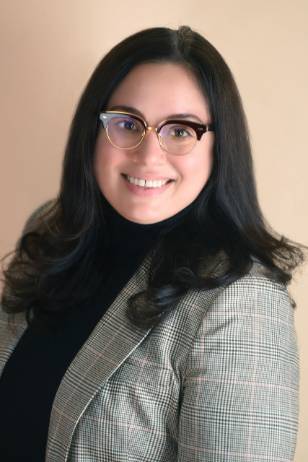 Margaret Echelbarger Headshot