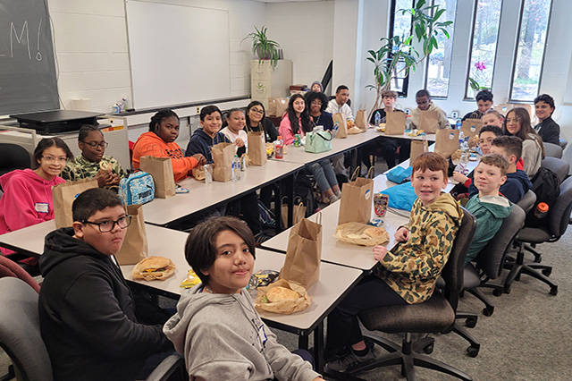 Stem Smart Outreach Program Stem Smart Outreach Program