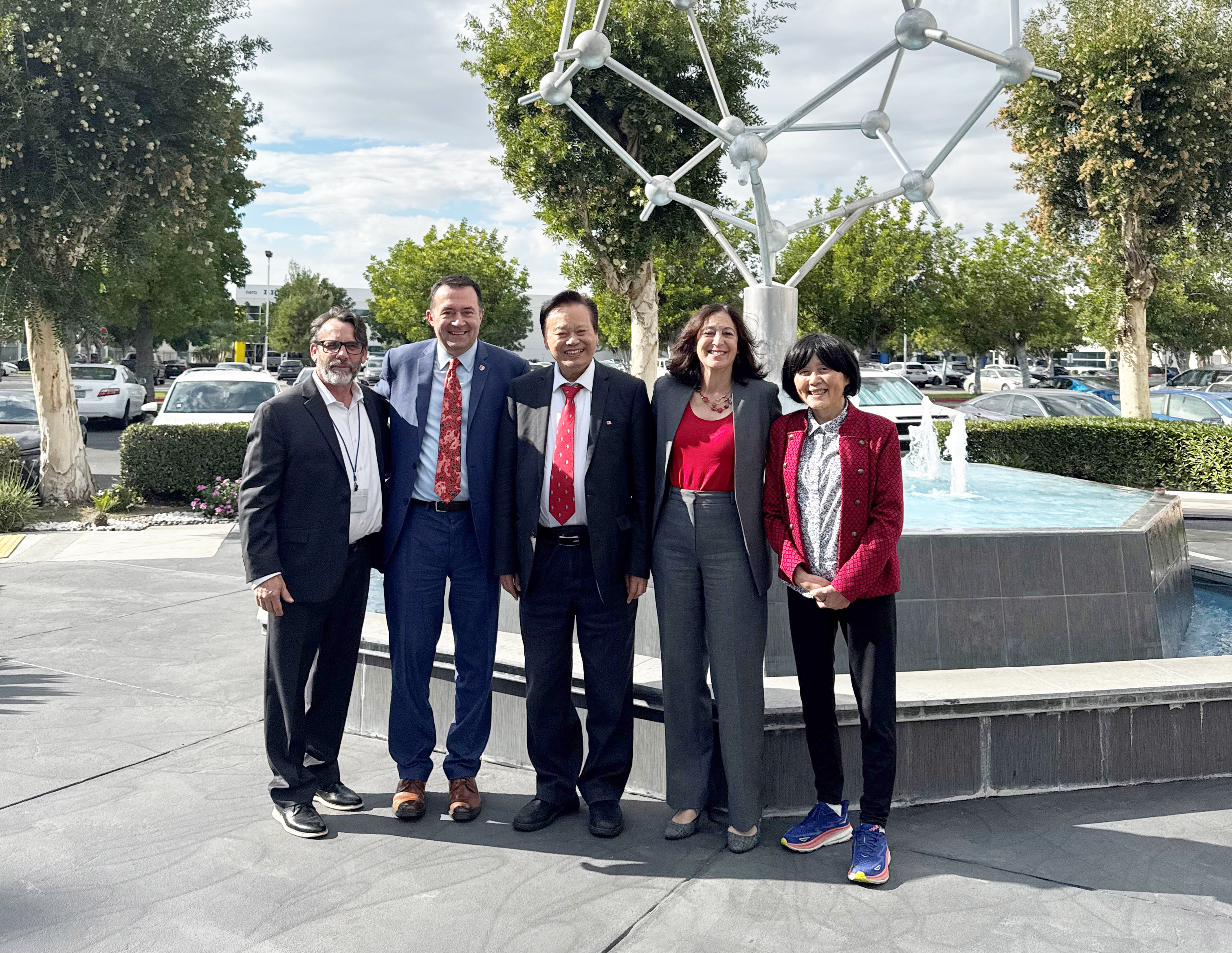 Photo of Yang Institute Donors