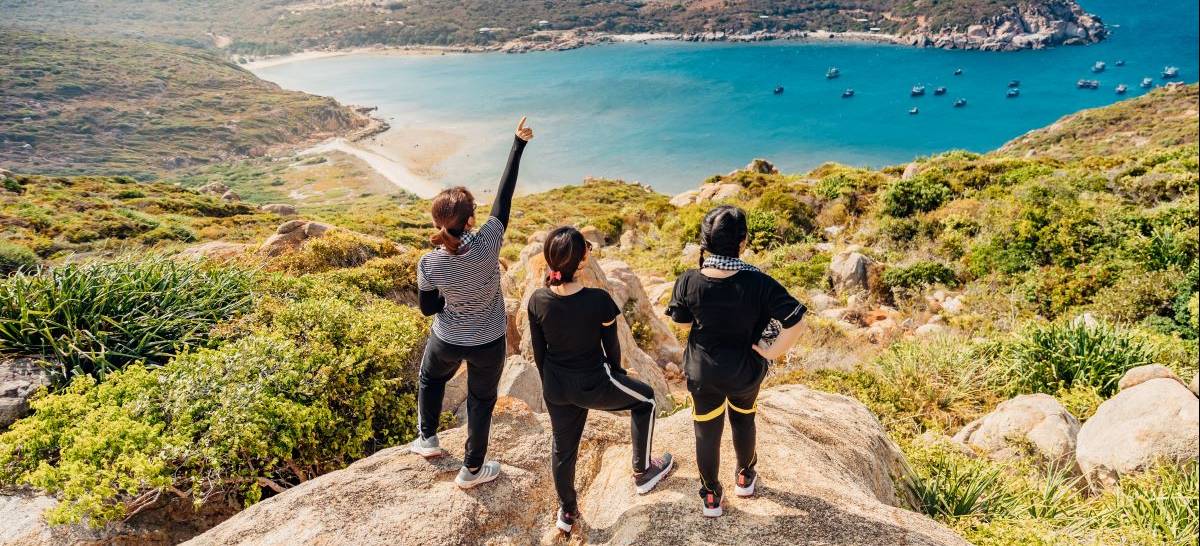 hiking header all programs